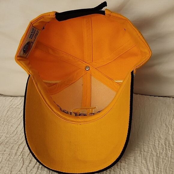 City Hunter Pittsburgh Pennslyvania Velcroback Hat - NWOT - Picture 6 of 7